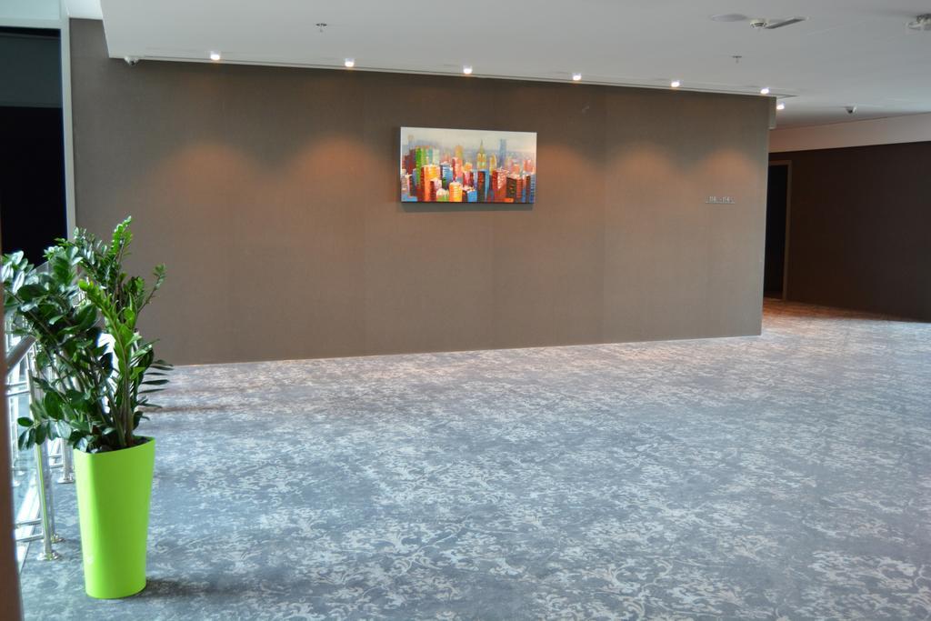 Ibis Styles Dubai Jumeira Luaran gambar